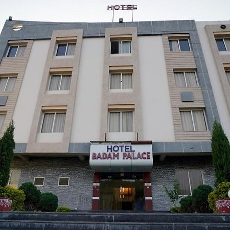 Hotel Badam Palace Udaipur Extérieur photo