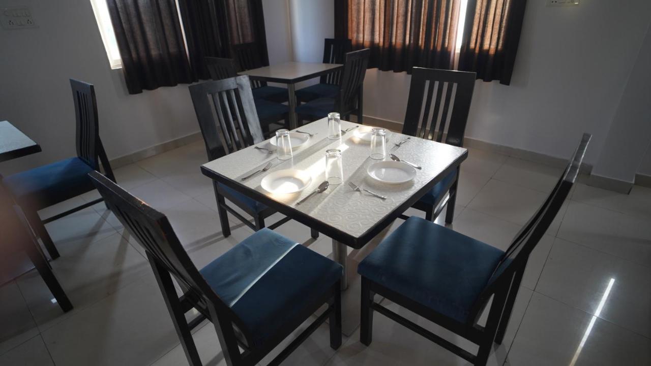 Hotel Badam Palace Udaipur Extérieur photo
